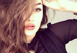 beautiful girl whatsapp dp